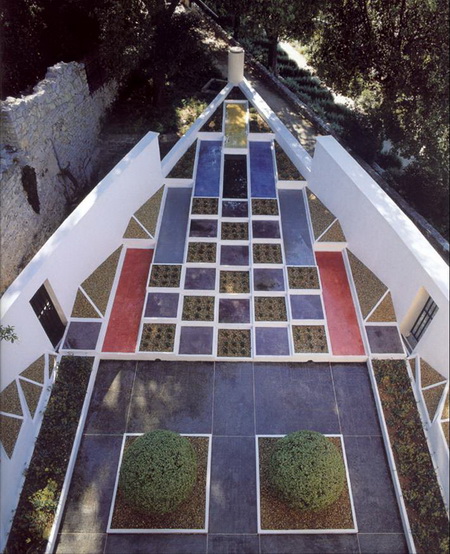 ͼ21926�����������Ƶ������ɻ�԰