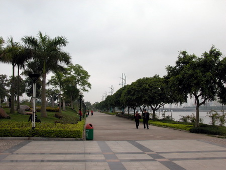 ͼ16�Ϻ��㳡ʵ����Ƭ