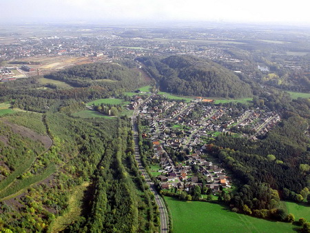 ͼ30��������ϵ������������ú��