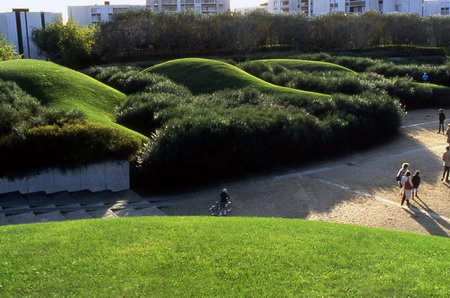 ͼ7����Ƶ����ܱ�����������ֲ��