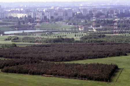 ͼ14��������Χ����ά��դ��